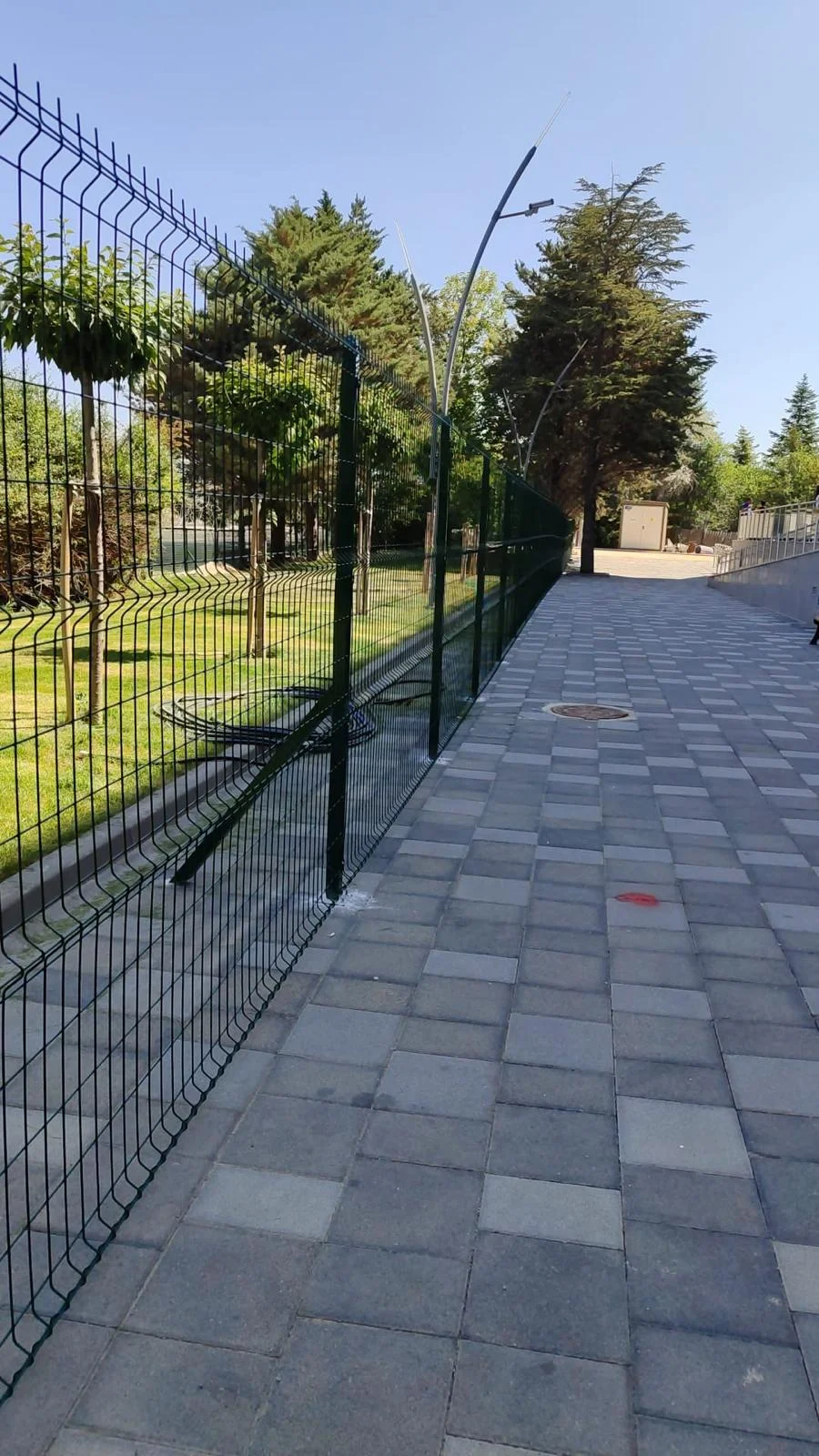 2 Metre Panel Tel